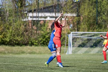 Bild 126 - F TSV Zarpen - Holstein Kiel II : Ergebnis: 2:6